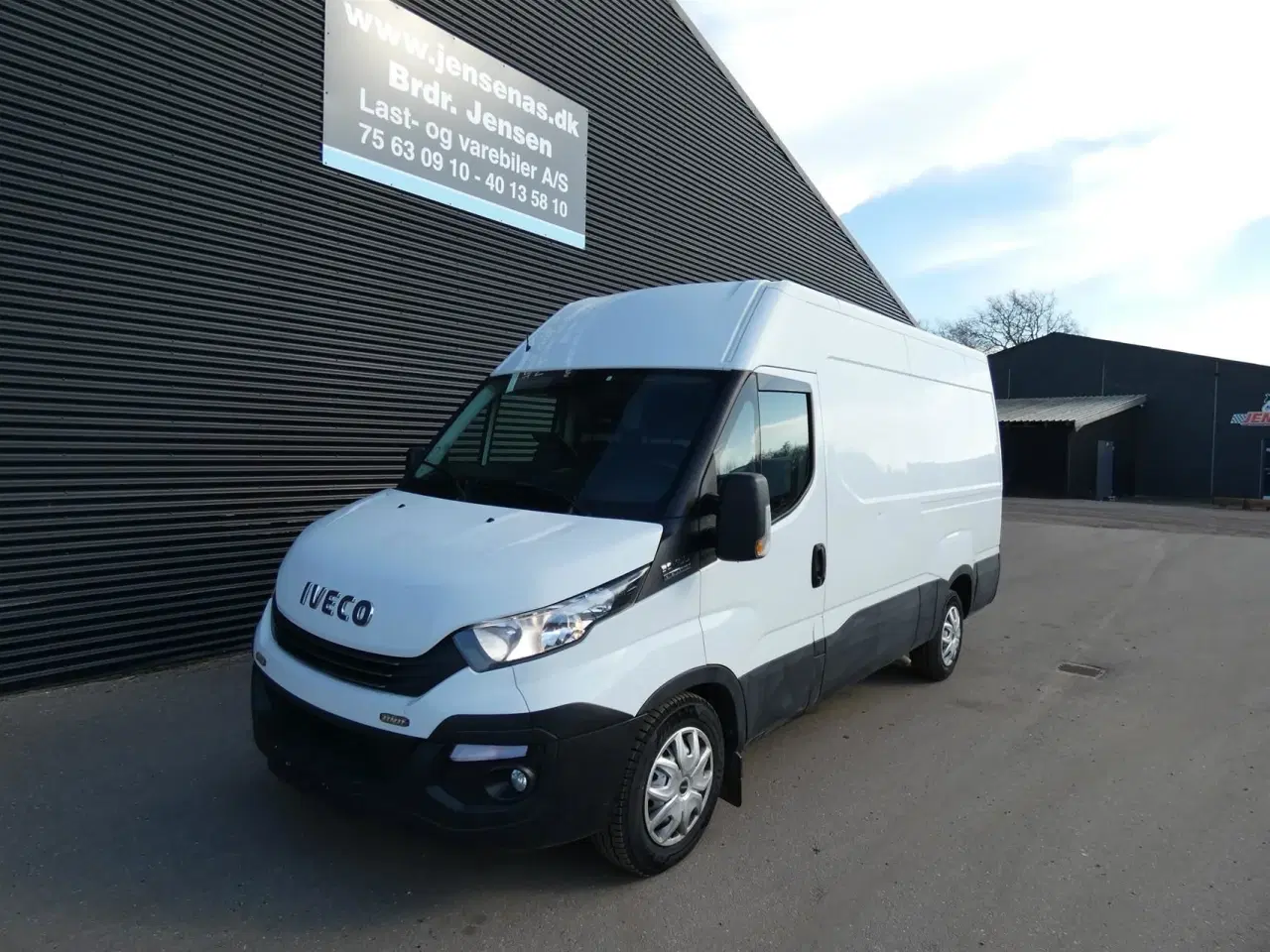 Billede 1 - Iveco Daily 35S16 12m3 2,3 D 156HK Van 8g Aut.