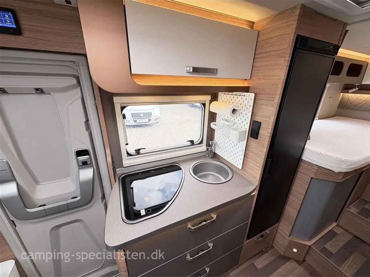 Billede 7 - 2024 - Weinsberg CaraCompact 640 MEG MB Pepper   Weinsberg Pepper 640 MEG MB 2024 - Kan ses nu hos Camping-Specialisten.dk