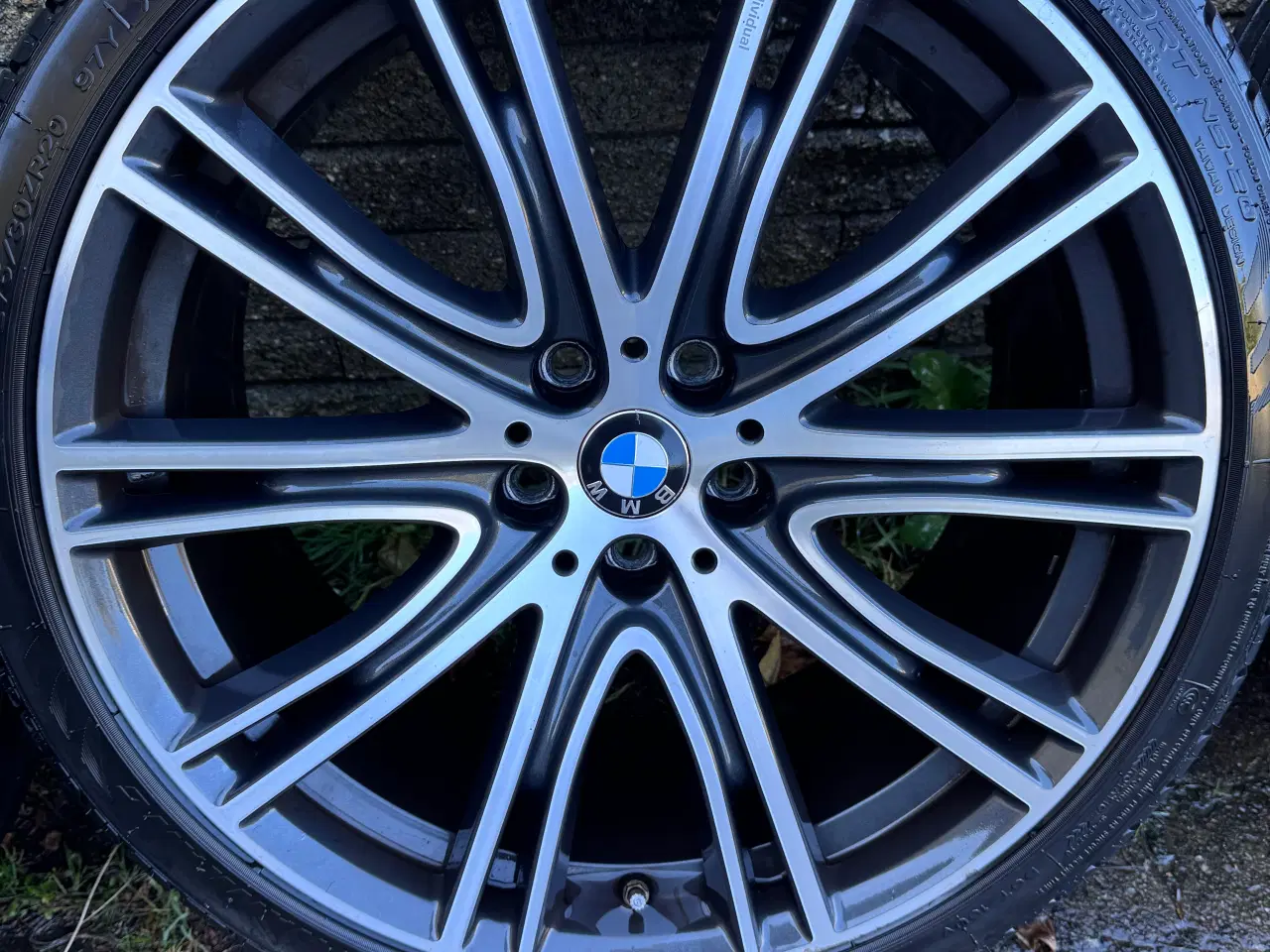 Billede 4 - Originale BMW alufælge 20” med dæk