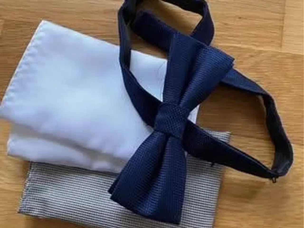 Billede 2 - Jakkesæt til konfirmand