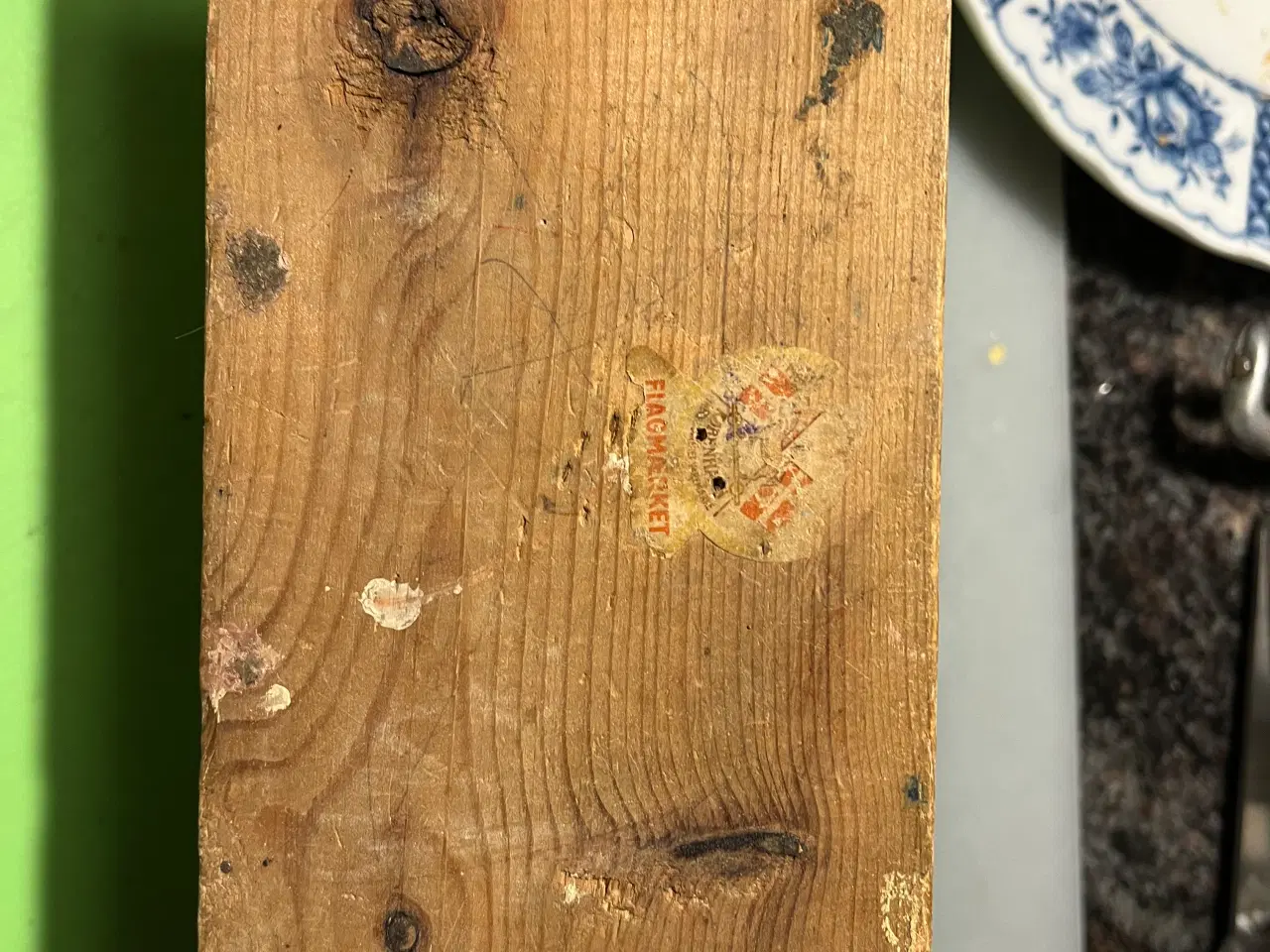 Billede 4 - Gl. træ-legetøjsstald. Giv bud.