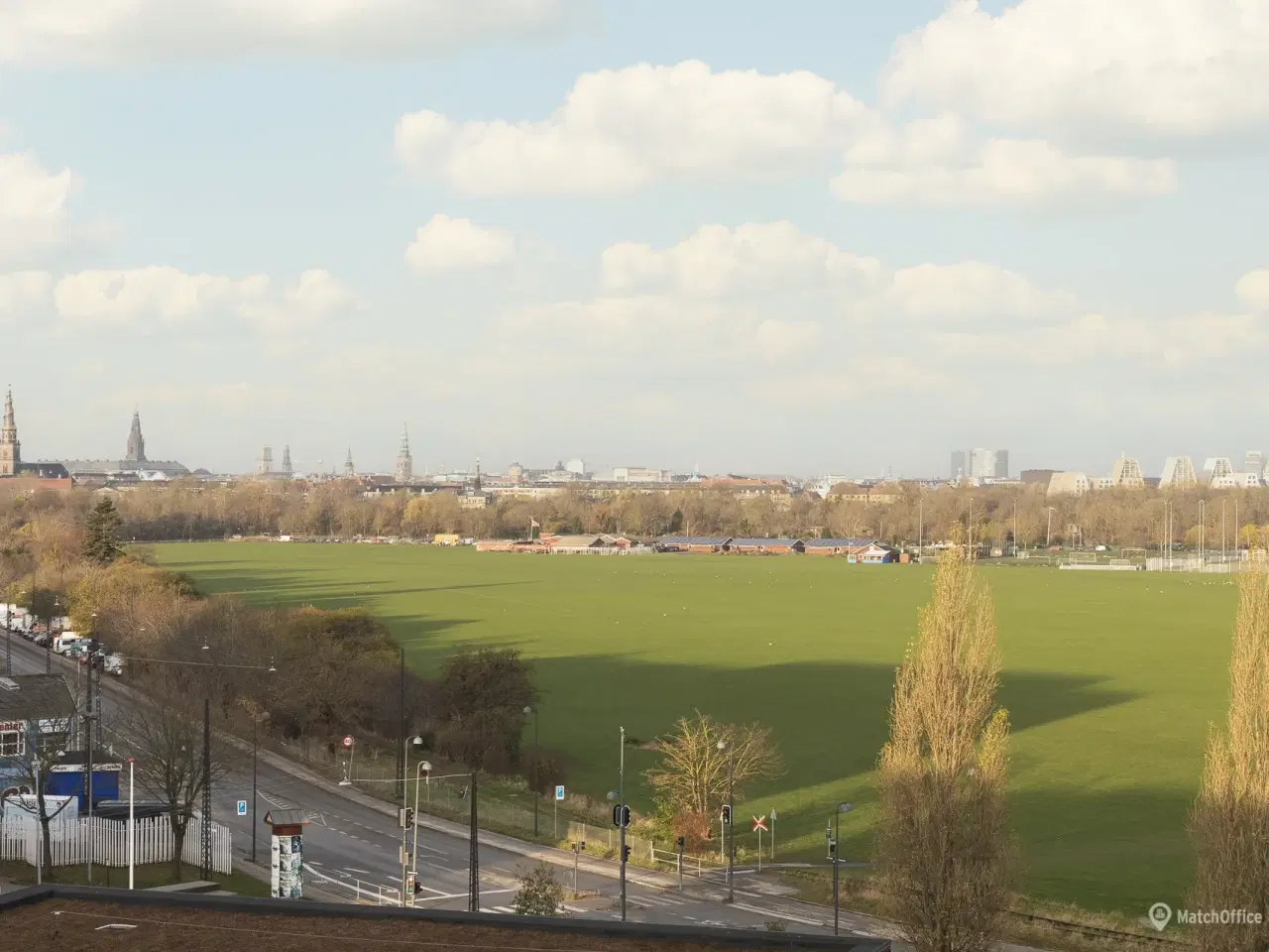 Billede 18 - Et kontorhus med udsigt lys og luft