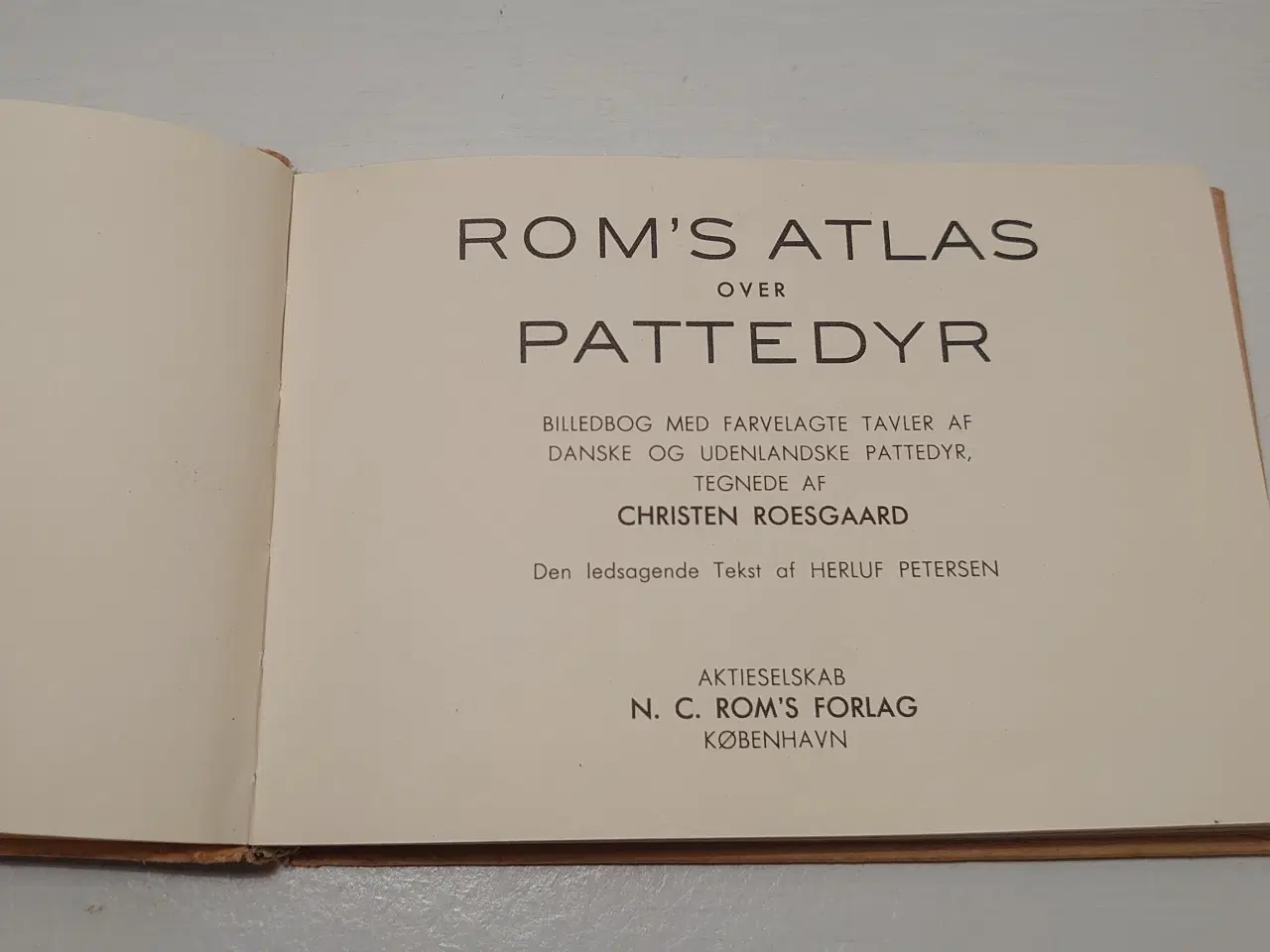 Billede 3 - Herluf Petersen:Rom´s Atlas over Pattedyr.Før 1948