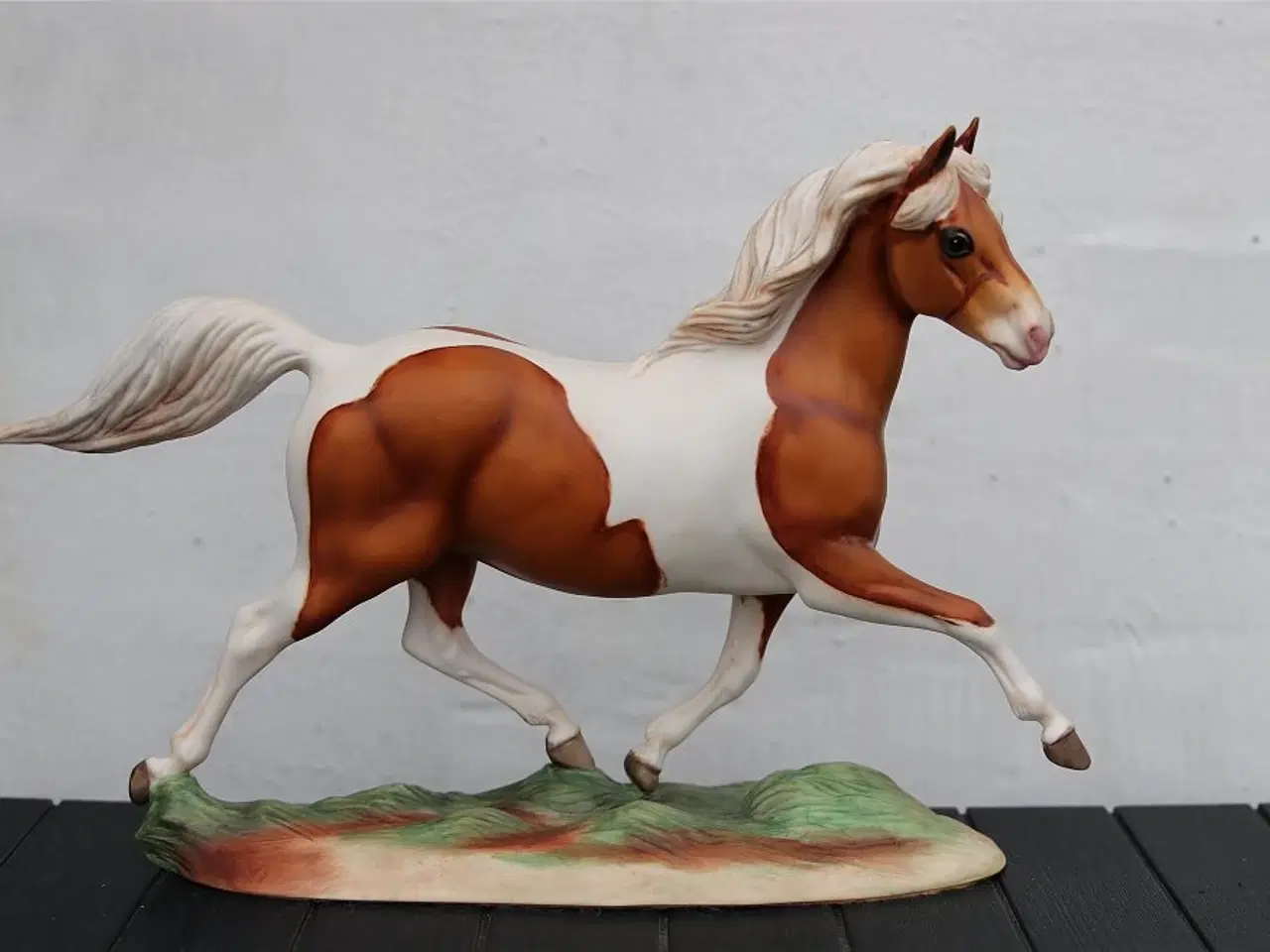Billede 1 - Hestefigurer porcelæn