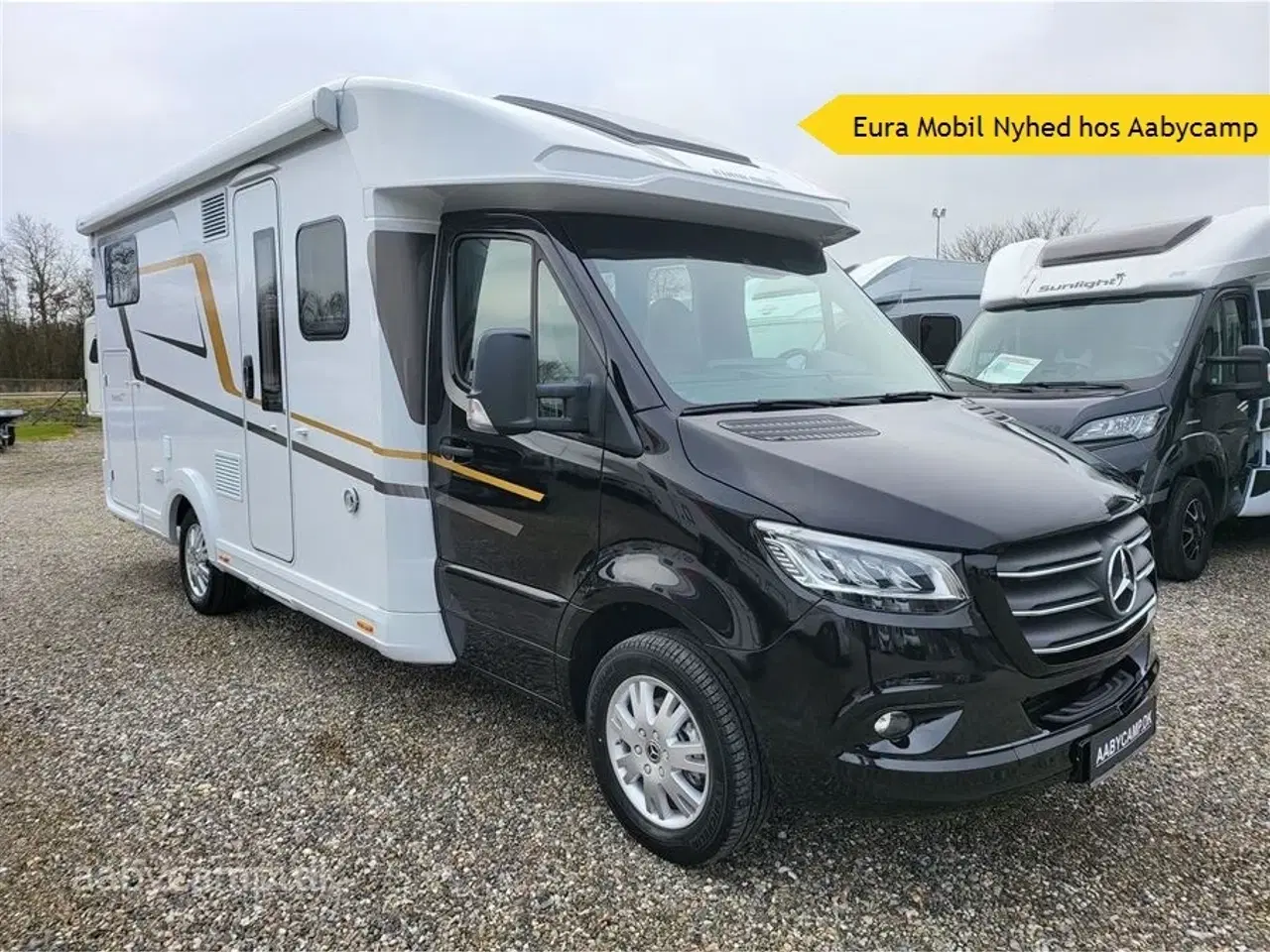 Billede 1 - 2025 - Euramobil Profila T726 EF   Luksus Delintegreret Camper på Mercedes 4500 kg, 170 HK