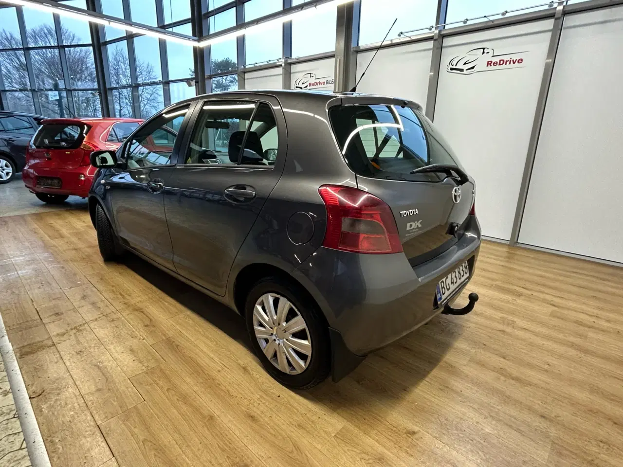 Billede 5 - Toyota Yaris 1,4 D-4D aut. 5 dørs 90HK 5d