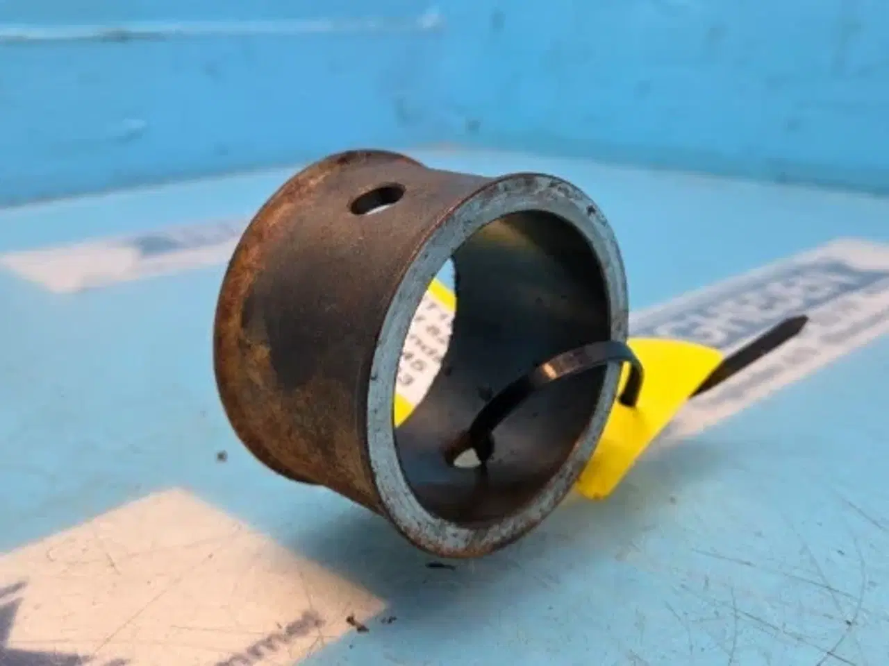 Billede 5 - Ford 8260 Afstandsstykke 5160345