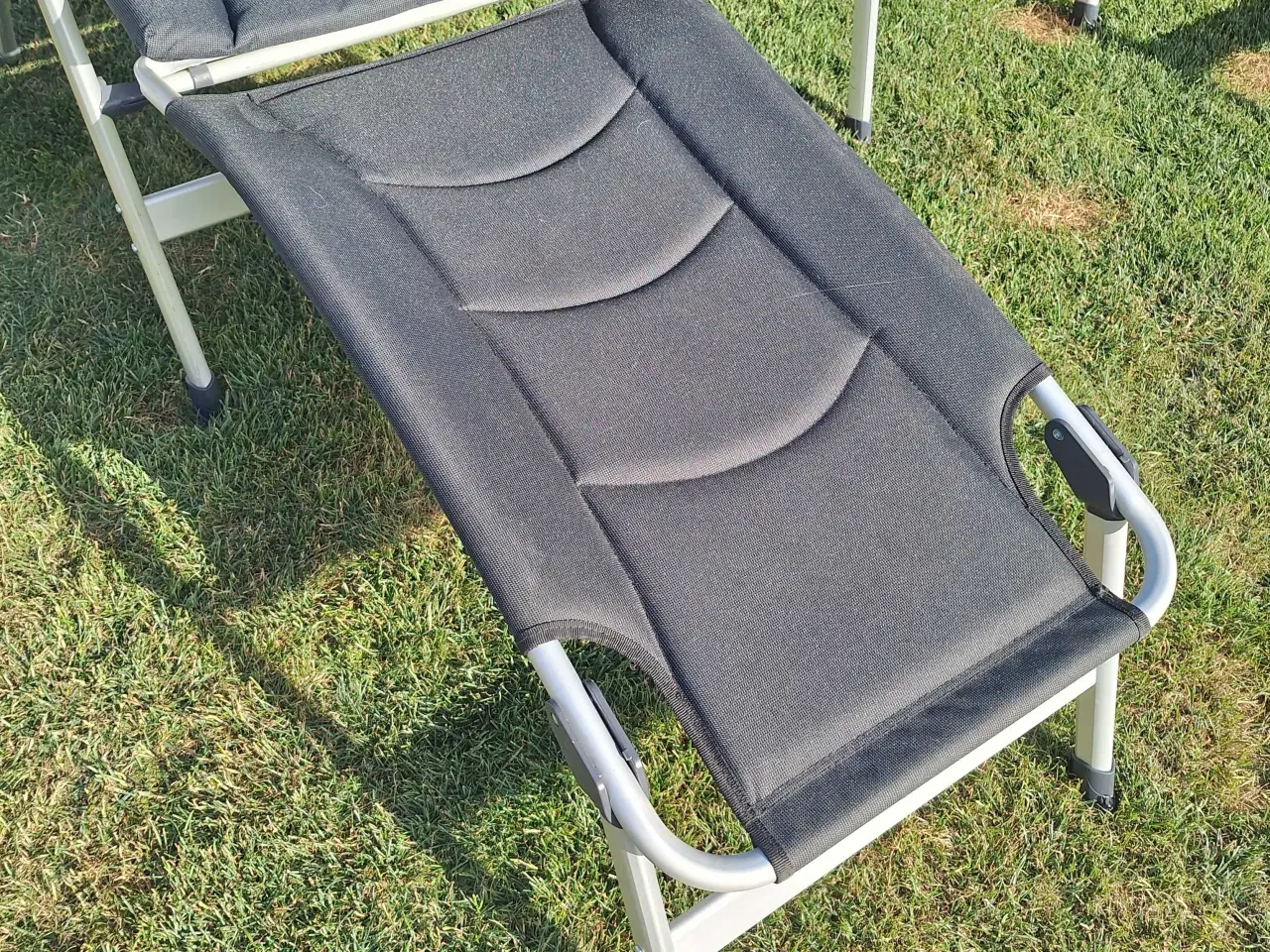 Billede 3 - Campingstole og bord