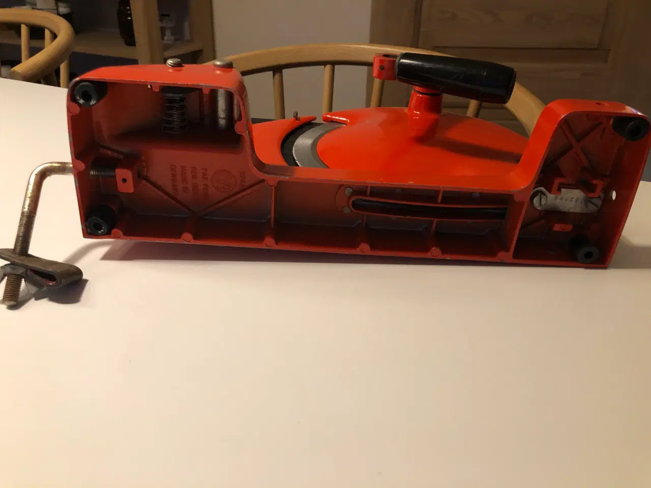 Billede 12 - EVA Brødskærer i rød med sort side