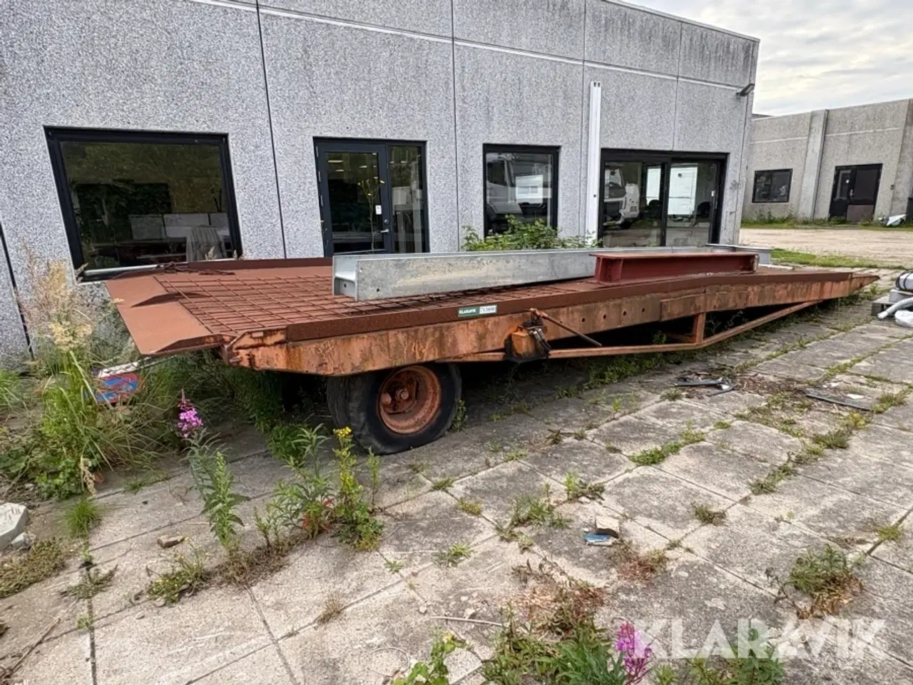 Billede 1 - Læsserampe