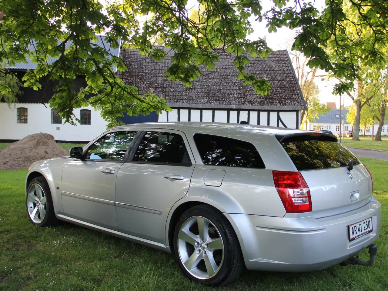 Billede 2 - Dodge Magnum 3.5 L Benzin aut. Indreg. 2010