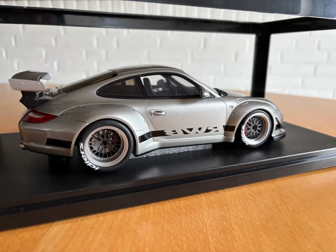 Billede 4 - Porsche 911 RWB 1:18