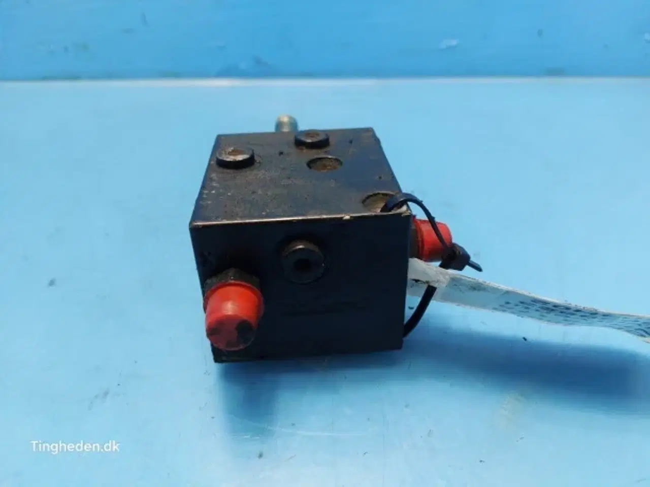 Billede 8 - New Holland T6 Hydraulikventil 48059823