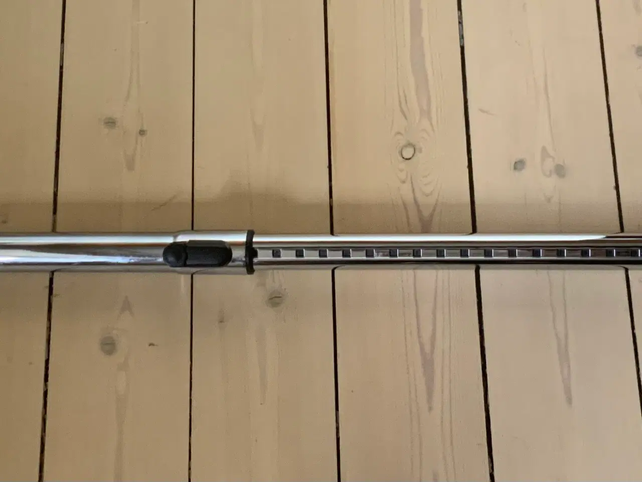 Billede 3 - Nilfisk støvsugerrør i perfekt stand