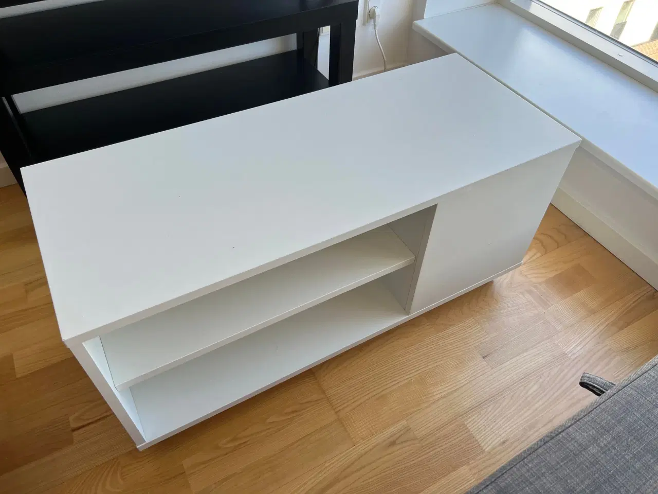 Billede 1 - VIHALS sofabord fra IKEA sælges