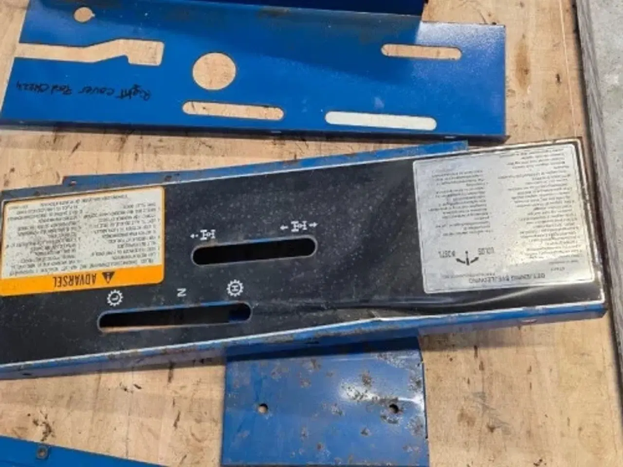 Billede 7 - Ford CM224 Skærm Sæt SBA350753210