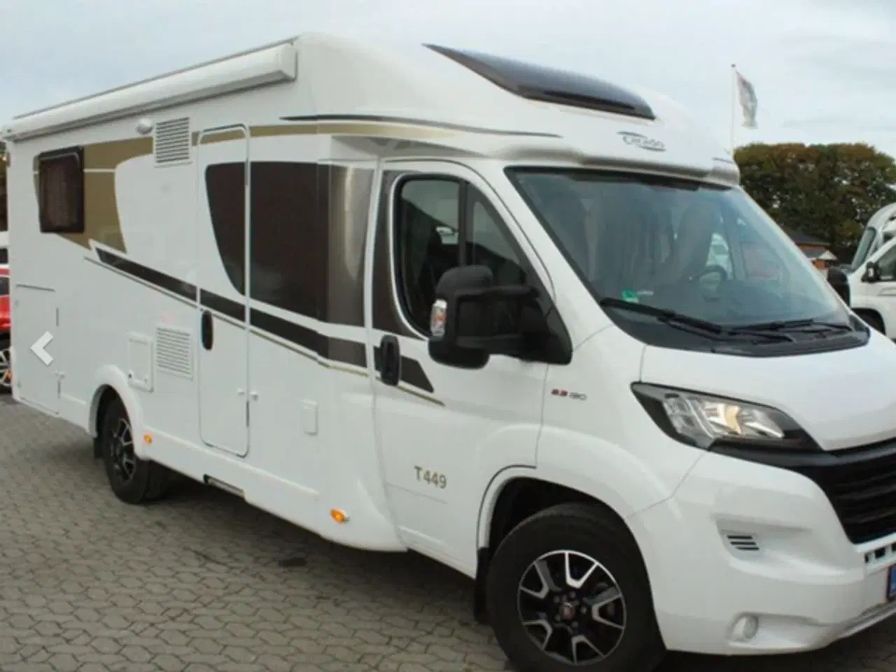 Billede 1 - Autocamper Carado t449