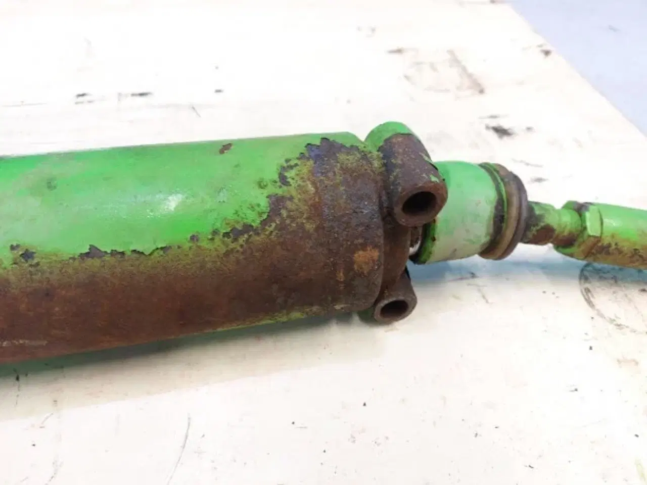 Billede 3 - Merlo P38.10 Styrecylinder 044445