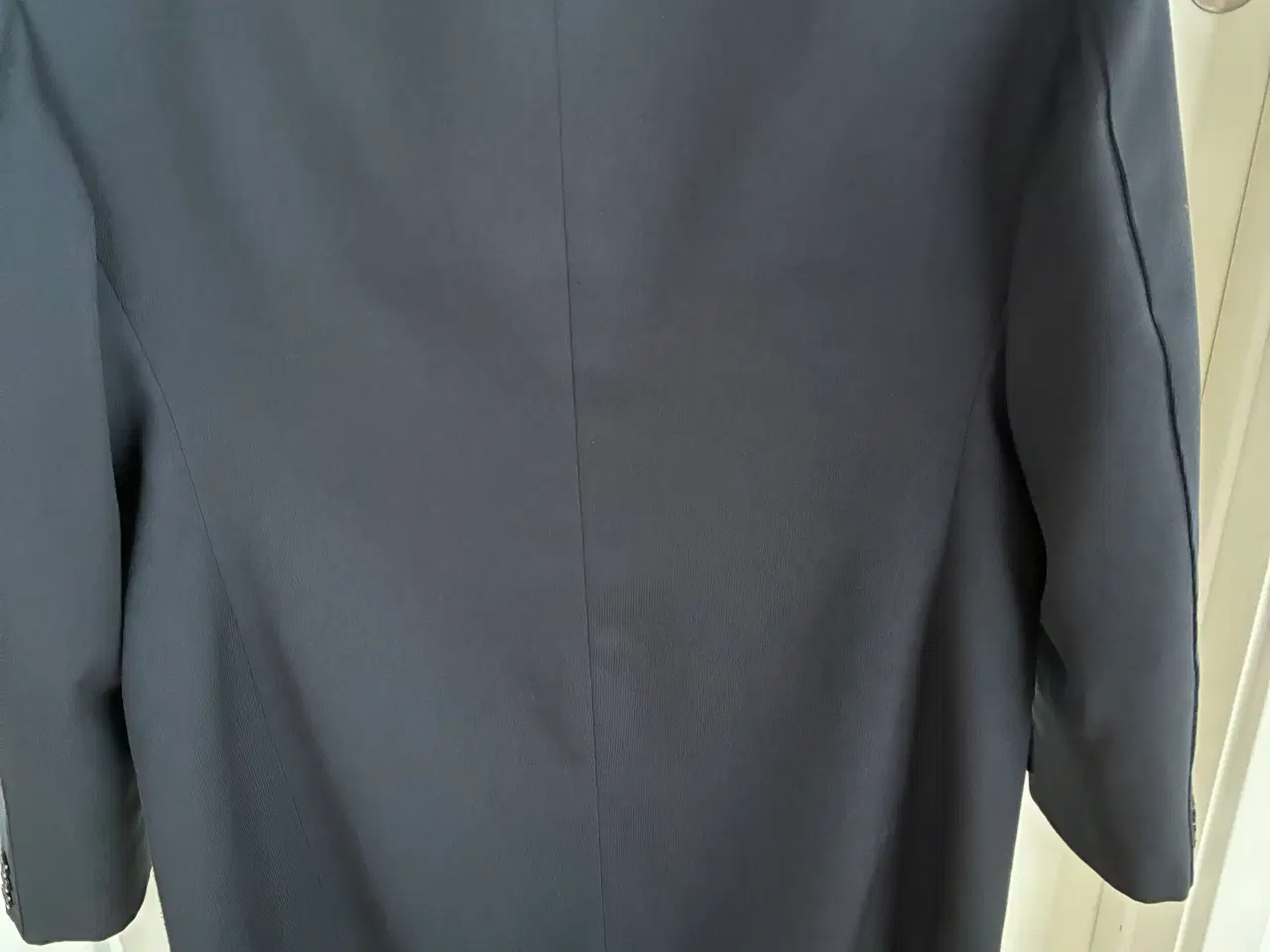 Billede 2 - Flot klassisk blazer