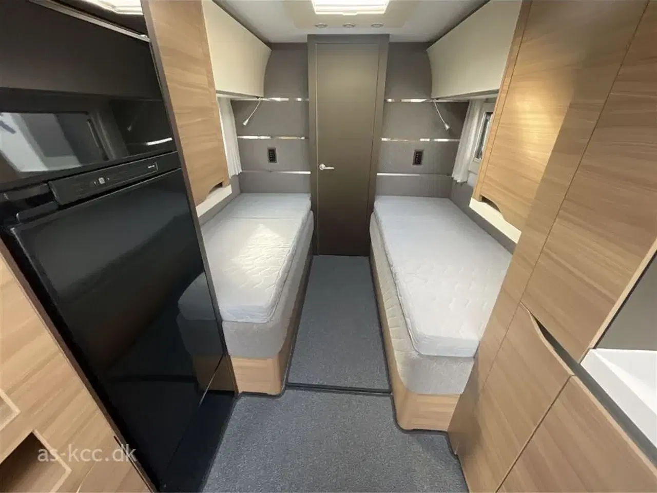 Billede 9 - 2019 - Adria Alpina 613 UT   Adria Alpina 613 UT Alde Centralvarme og enkelte senge