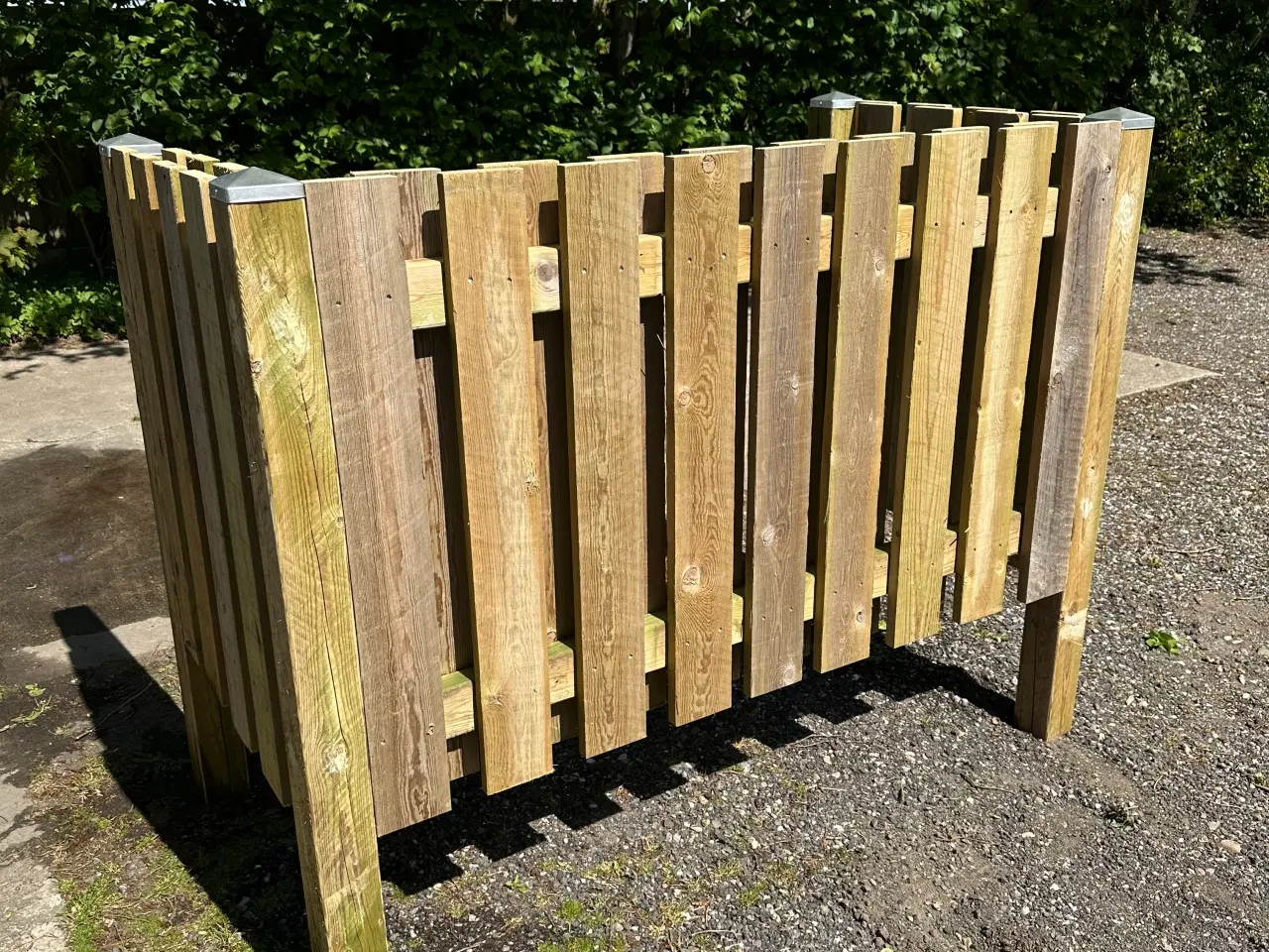 Billede 3 - Renovationsskjul billig 