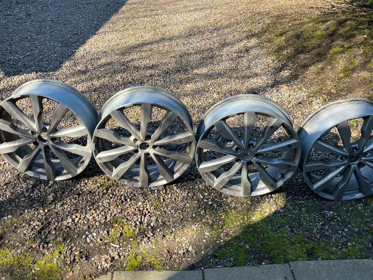 Billede 3 - Alufælge Renault 