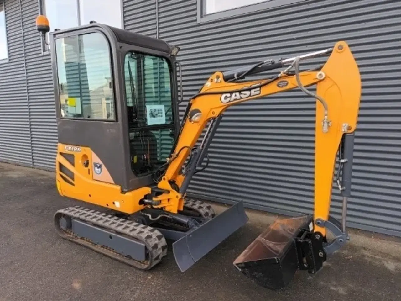 Billede 1 - CASE cx18b