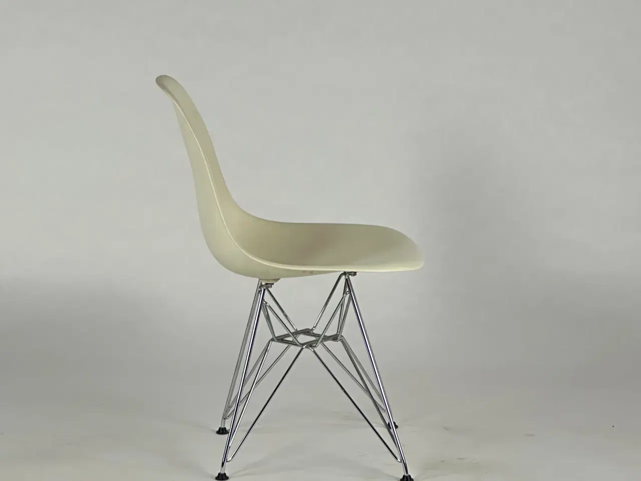 Billede 6 - Vitra Eames Plastic Sidechair