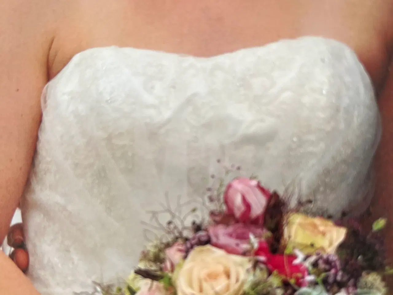 Billede 4 - Super flot brudekjole