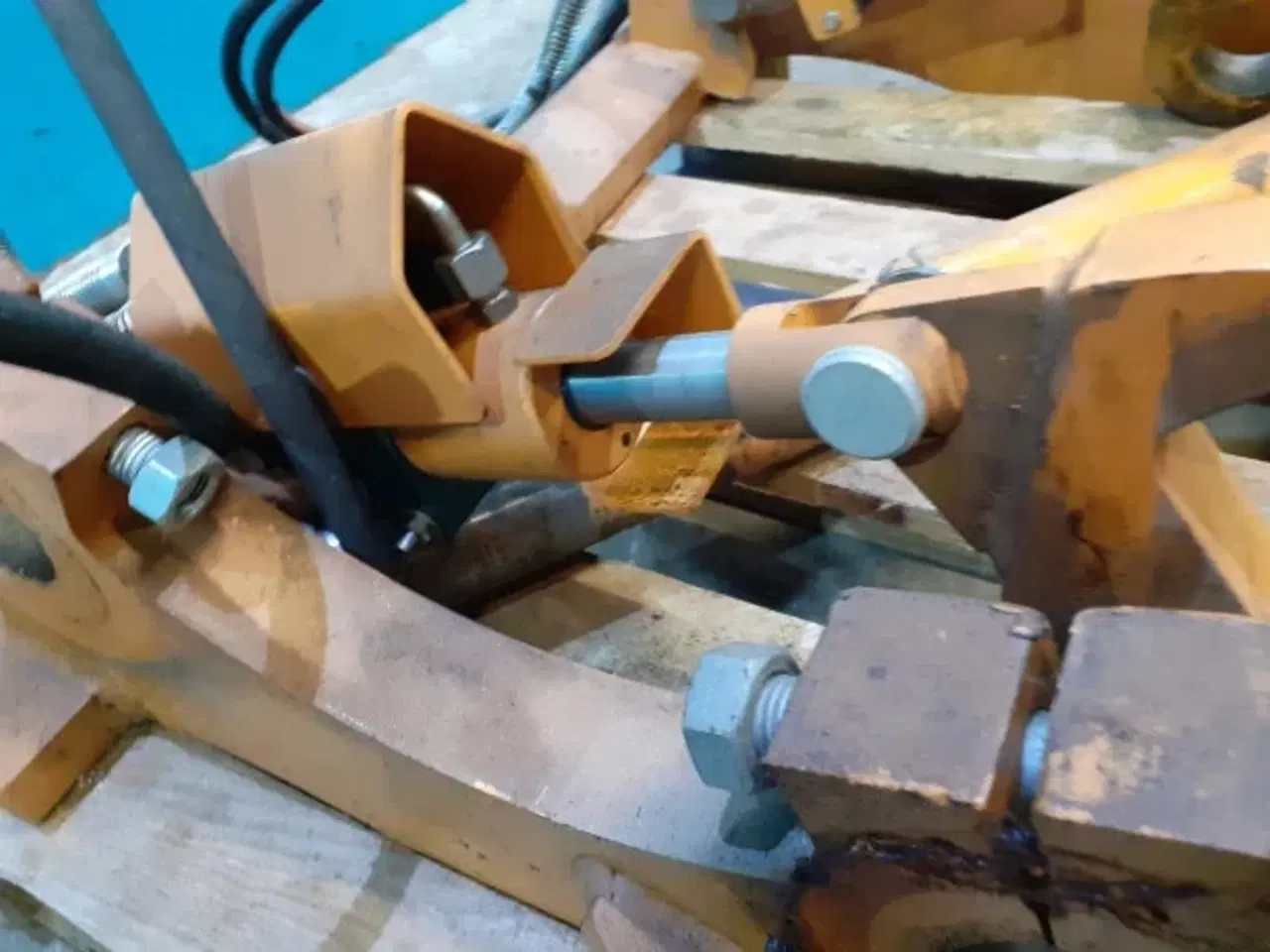 Billede 5 - Case 321E Hydraulisk hurtigskift