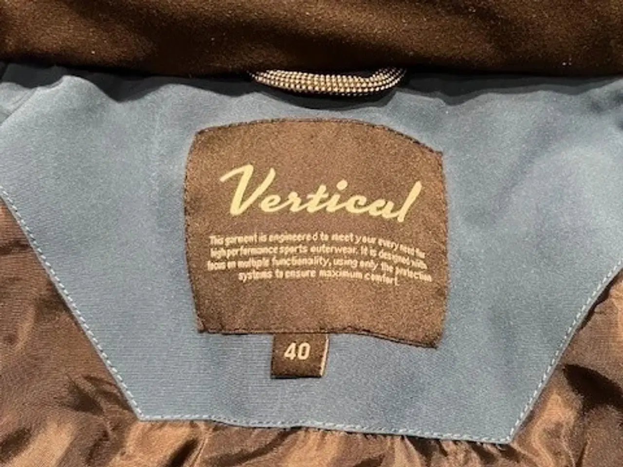 Billede 2 - Vertical Skijakke dame str. 40 