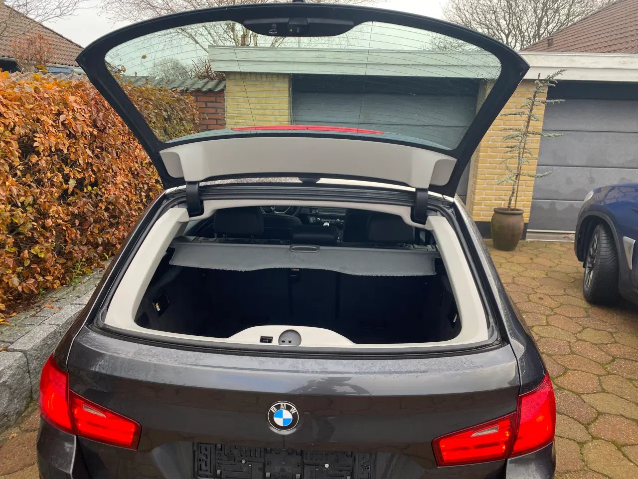 Billede 11 - BMW 520 d Aut. step tronic med paddle shift.