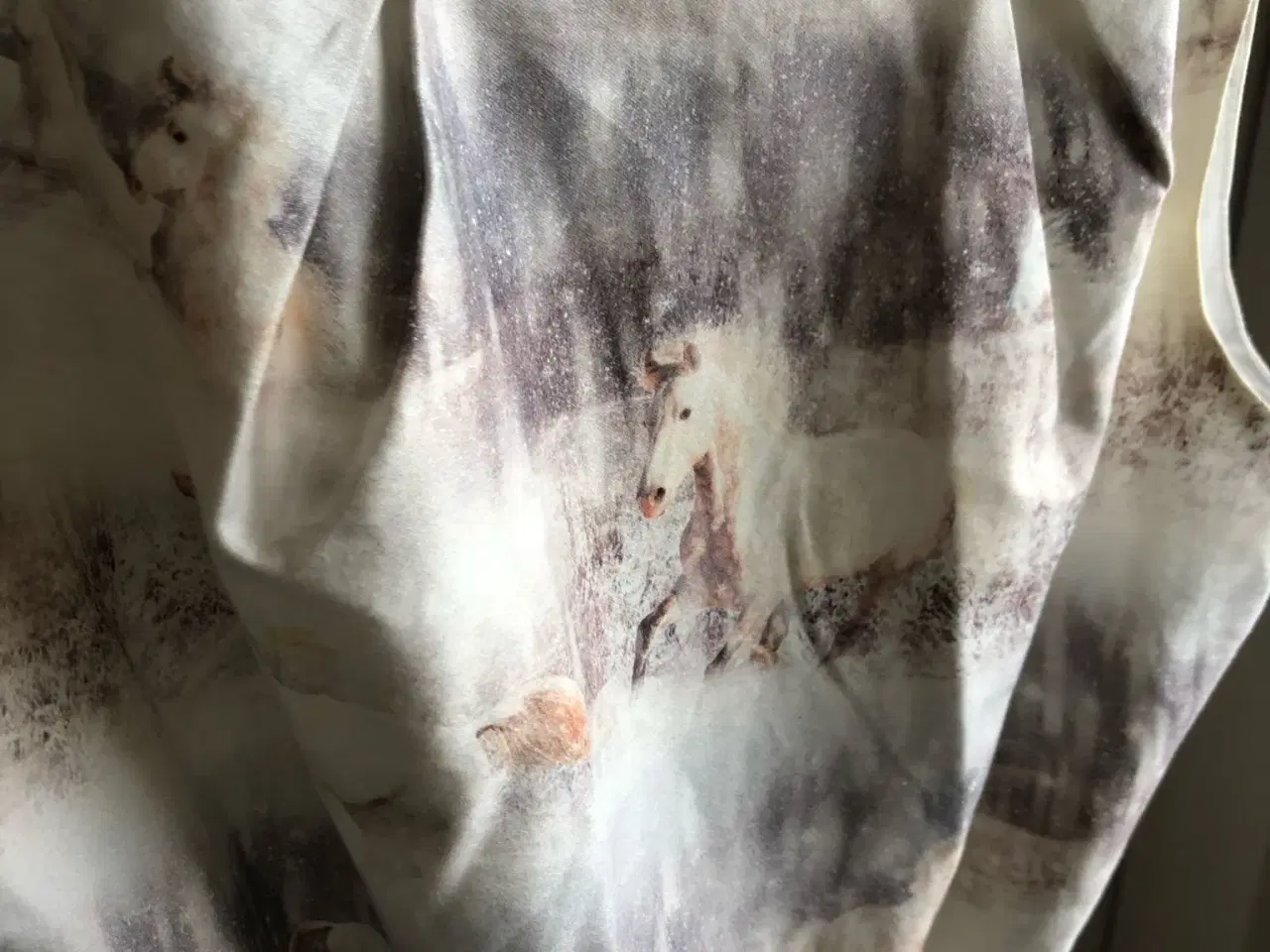 Billede 2 - Festkjiole med heste - smuk og speciel