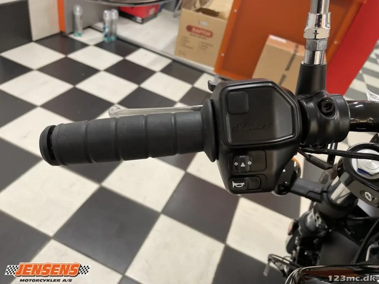 Billede 9 - Indian Scout Sixty Bobber