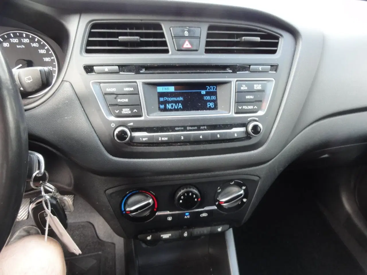 Billede 23 - Hyundai i20 1,25 EM-Edition