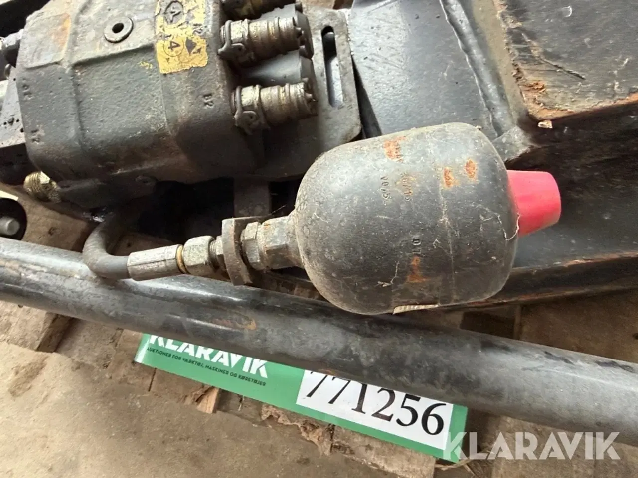 Billede 9 - Ålø front beslag