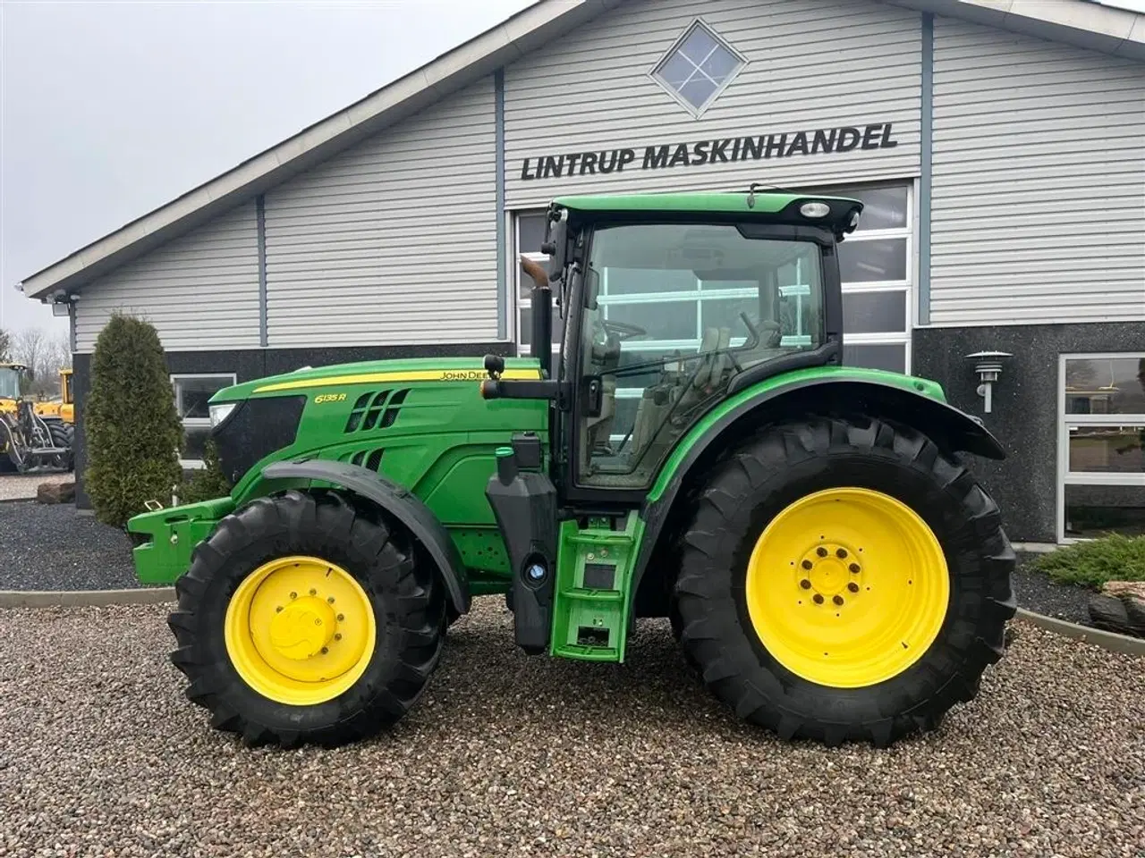 Billede 10 - John Deere 6130R Krybegear, TLS Affjedret foraksel og affjedret kabine