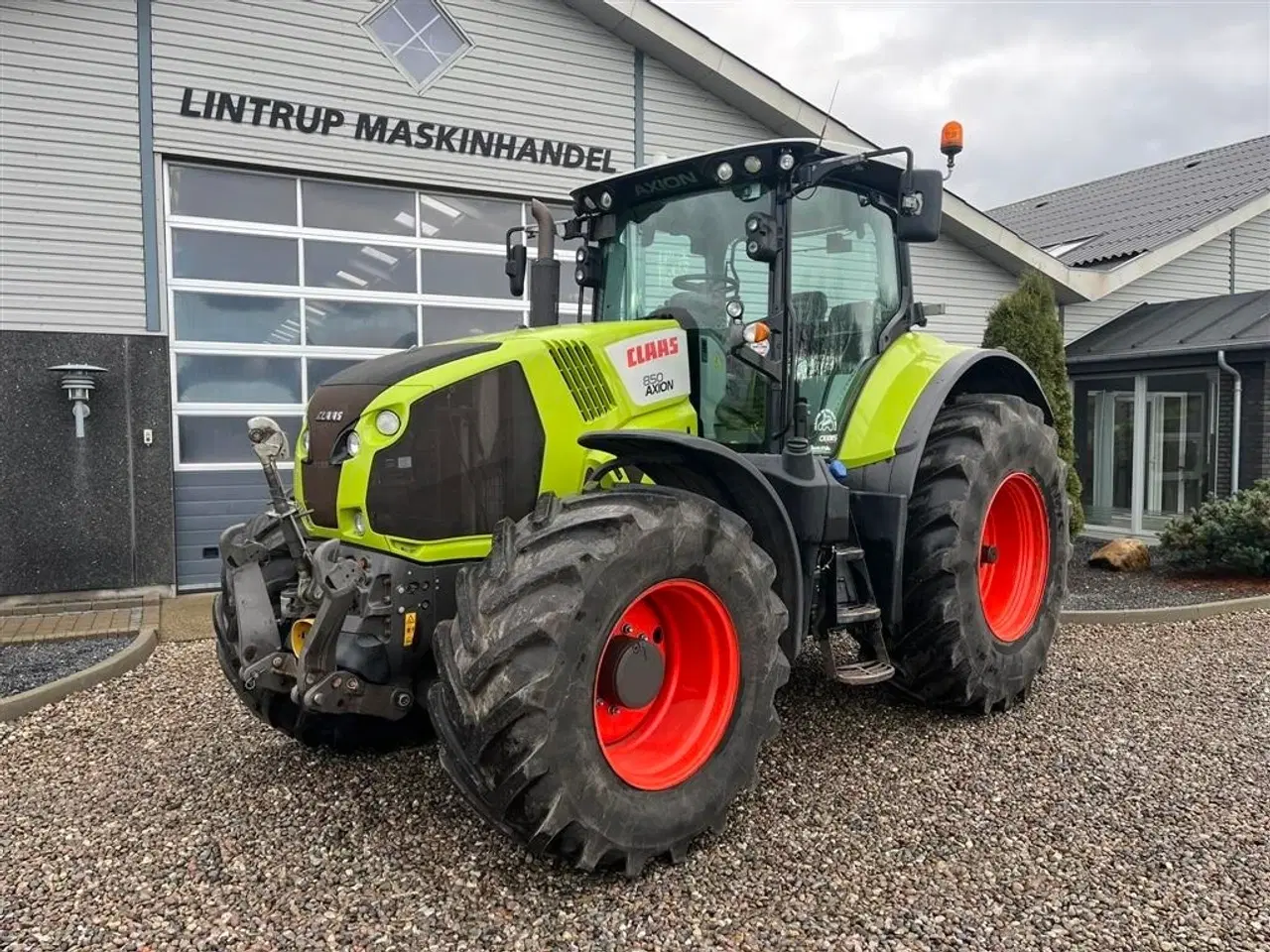 Billede 8 - CLAAS AXION 850 Med Frontlift og front PTO