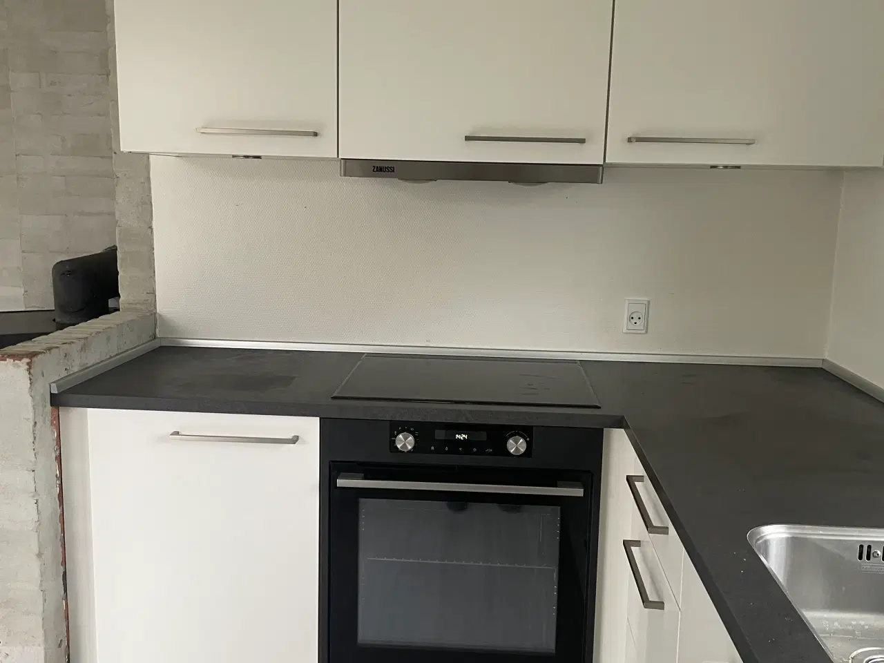 Billede 4 - Komplet HTH-køkken inkl. hårde hvidevarer