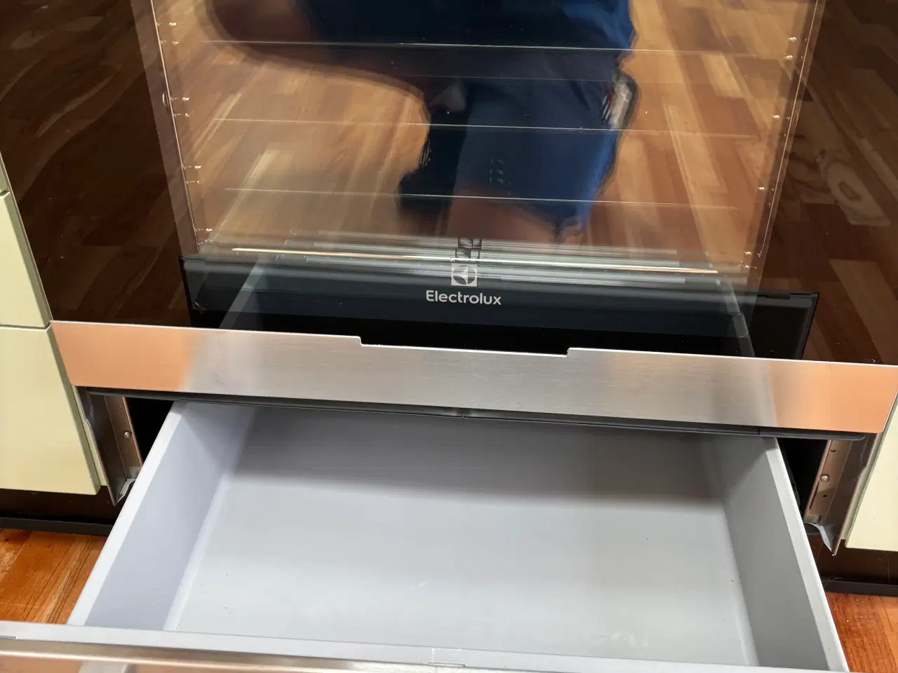 Billede 3 - Electrolux Komfur 80 cm
