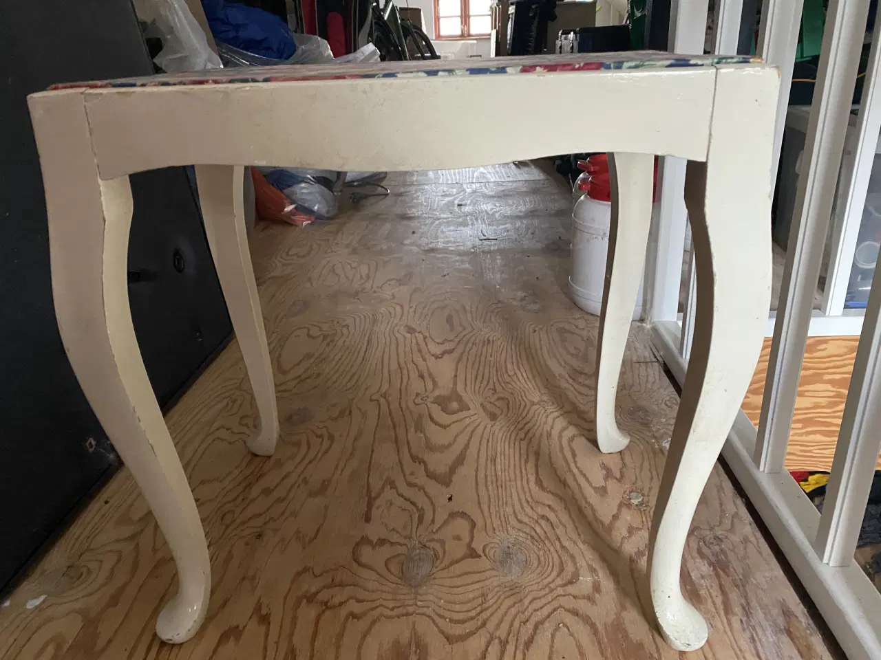 Billede 6 - Sminkebord med taburet