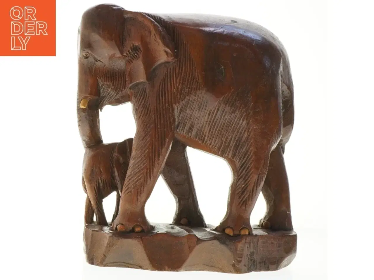 Billede 4 - Træskulptur af elefanter (str. 31x27 cm)