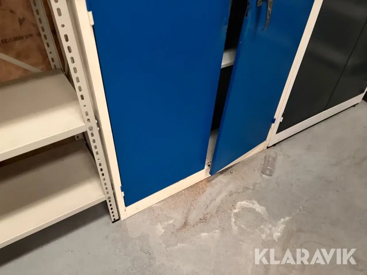 Billede 9 - Værkstedsreoler 3 styk samt 2 styk skabe