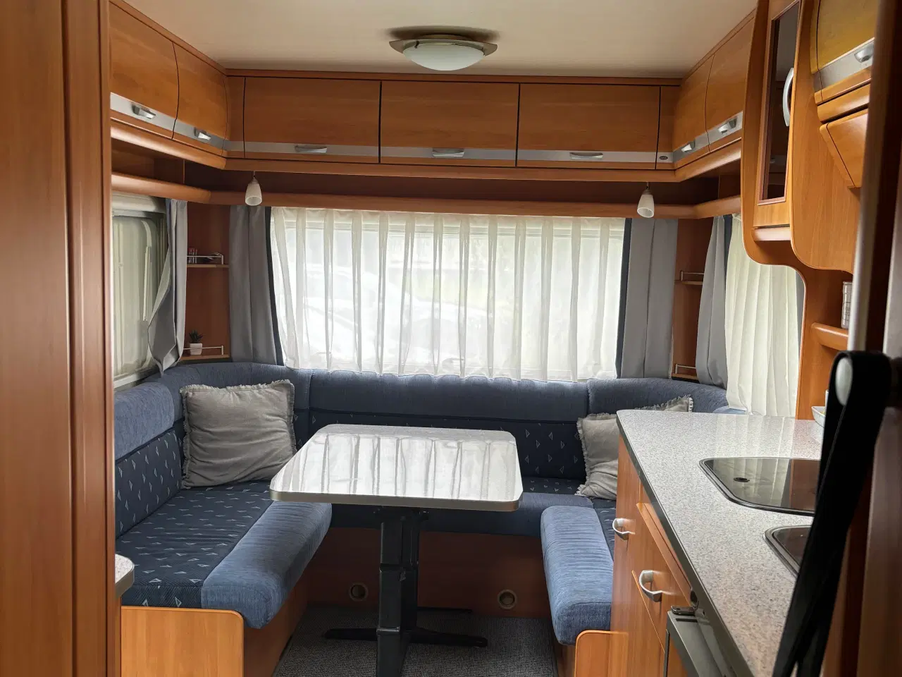 Billede 19 - Flot Wilk campingvogn med Isabella villa fortelt t