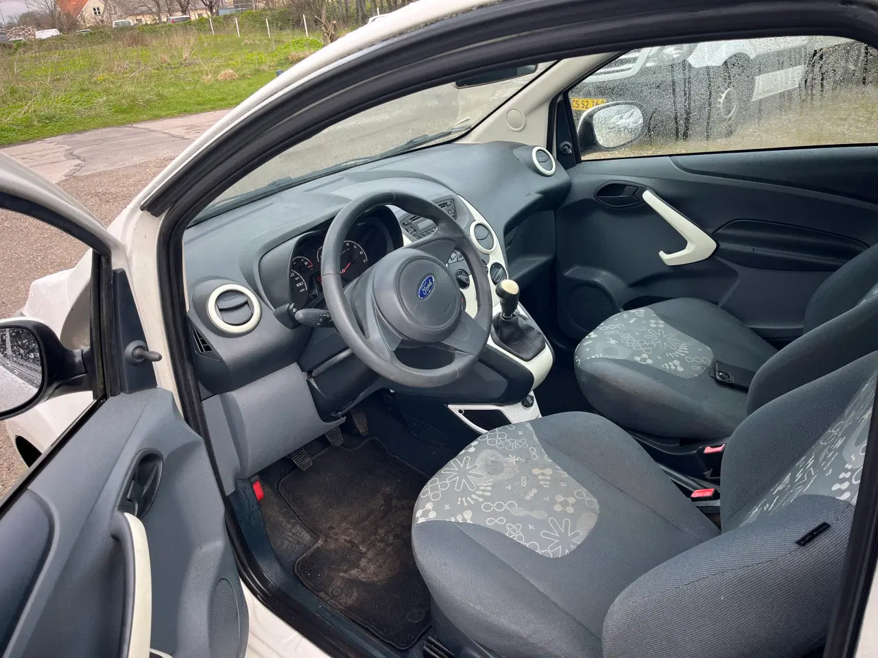 Billede 8 - FORD KA ÅRG 14