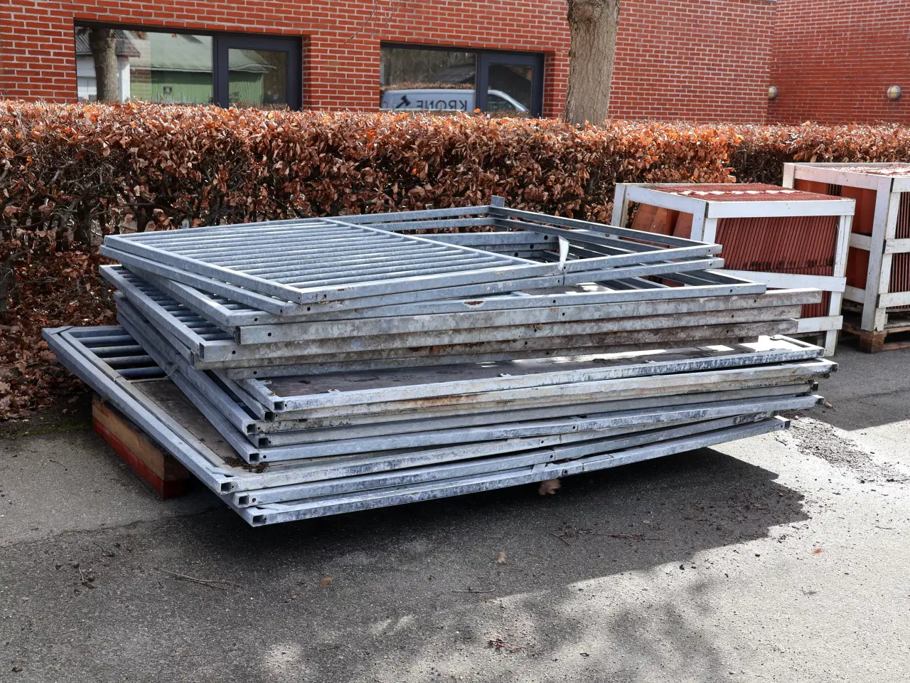 Billede 1 -  16 Stk Galvaniserede sider til hestebokse