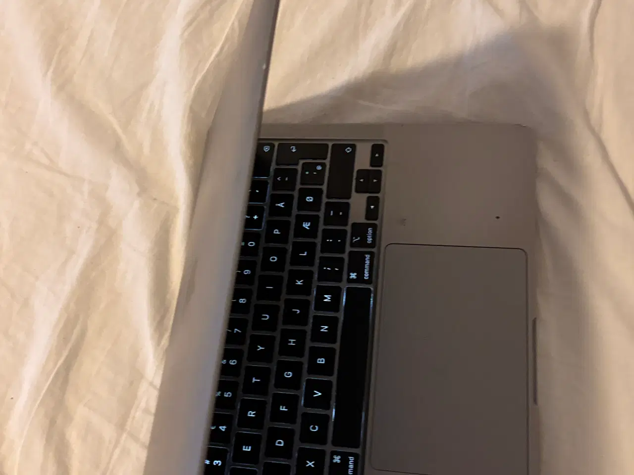 Billede 3 - MACBOOK PRO - 2022 KØB I DAG 6000,-