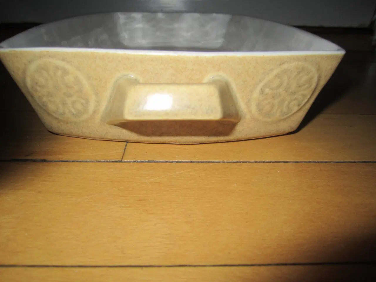 Billede 1 - BYD. RELIEF FAD.