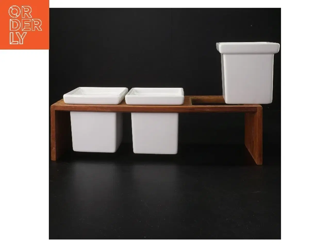 Billede 2 - Skål sæt med 3 beholdere og trækstand (str. 33x11 cm)