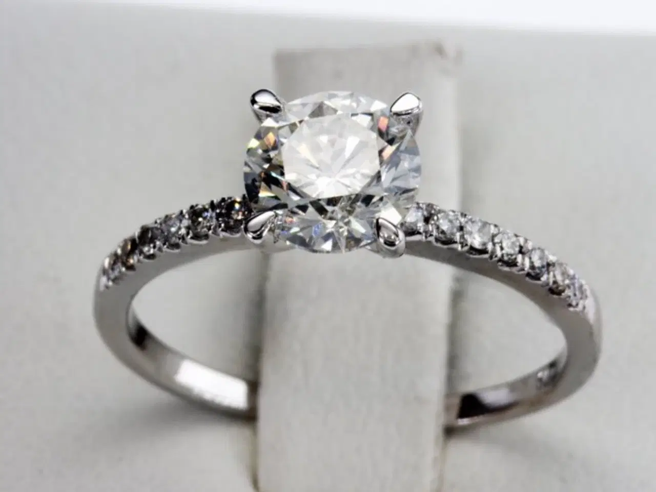 Billede 6 - Naturlig Diamantring 1,18ct
